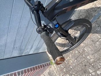 Used Trek Remedy 9.8 2022 2022 Mountainbike — image 11 of 15