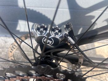 Used Trek Remedy 9.8 2022 2022 Mountainbike — image 8 of 15