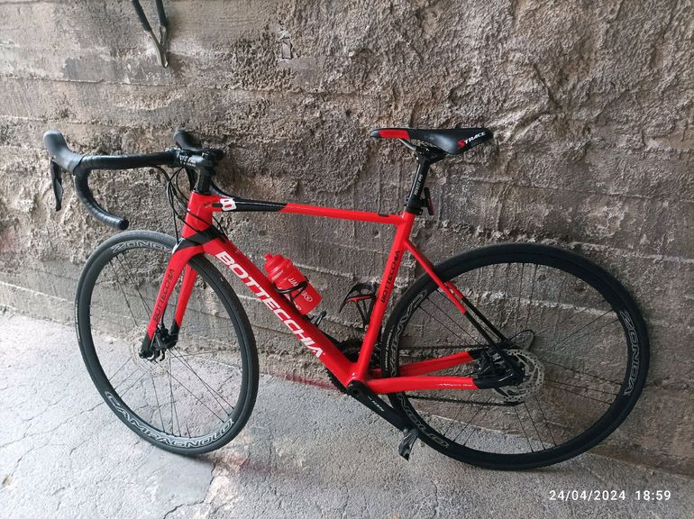 Used Bottecchia 8avio Revolution 2022 Road & Gravel, Red — image 2 of 5