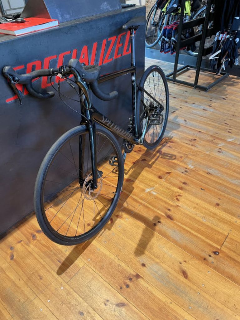 Used Specialized Tarmac SL6 Comp 2021 Road & Gravel — image 1 of 3