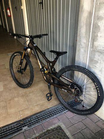 Used Evil Evil wreckoning 2021 Mountainbike, Light Gray — image 1 of 5