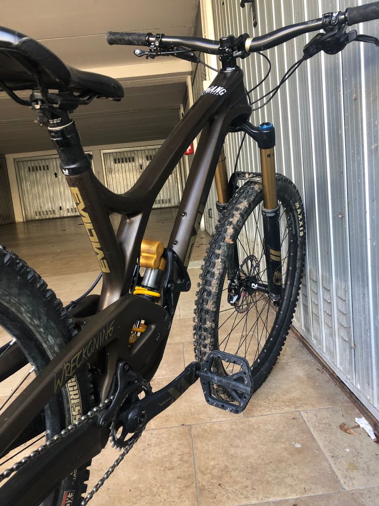 Used Evil Evil wreckoning 2021 Mountainbike, Light Gray — image 4 of 5