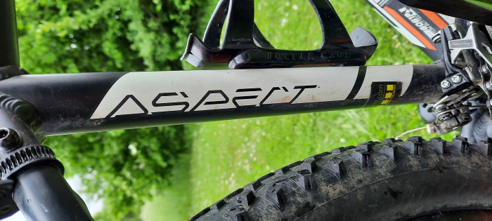 2017 scott aspect 750