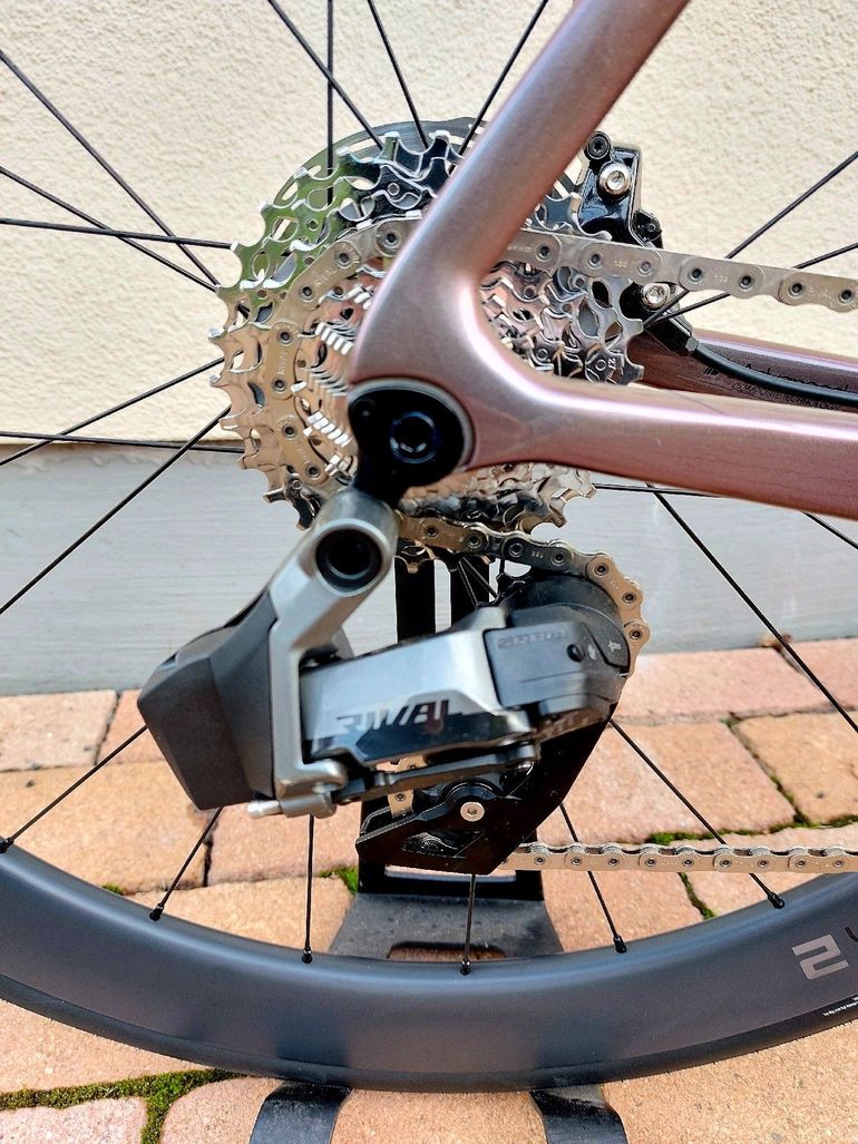 Gebrauchtes Giant Propel, Advanced 1 2023 2023 Road & Gravel, Hellgrau — Bild 3 von 13
