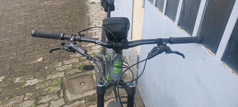 Used Cannondale Trigger 2 2018 2018 Mountainbike, Light Gray — image 4 of 4