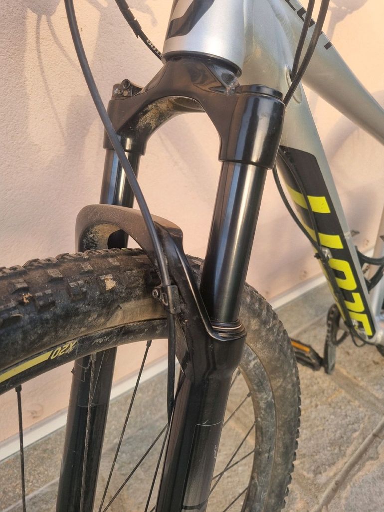 Used Scott Scale 710 2021 2021 Mountainbike, Gris claro — image 9 of 9
