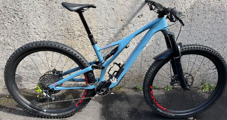 Specialized Men s Stumpjumper Expert 29 used in M buycycle FI