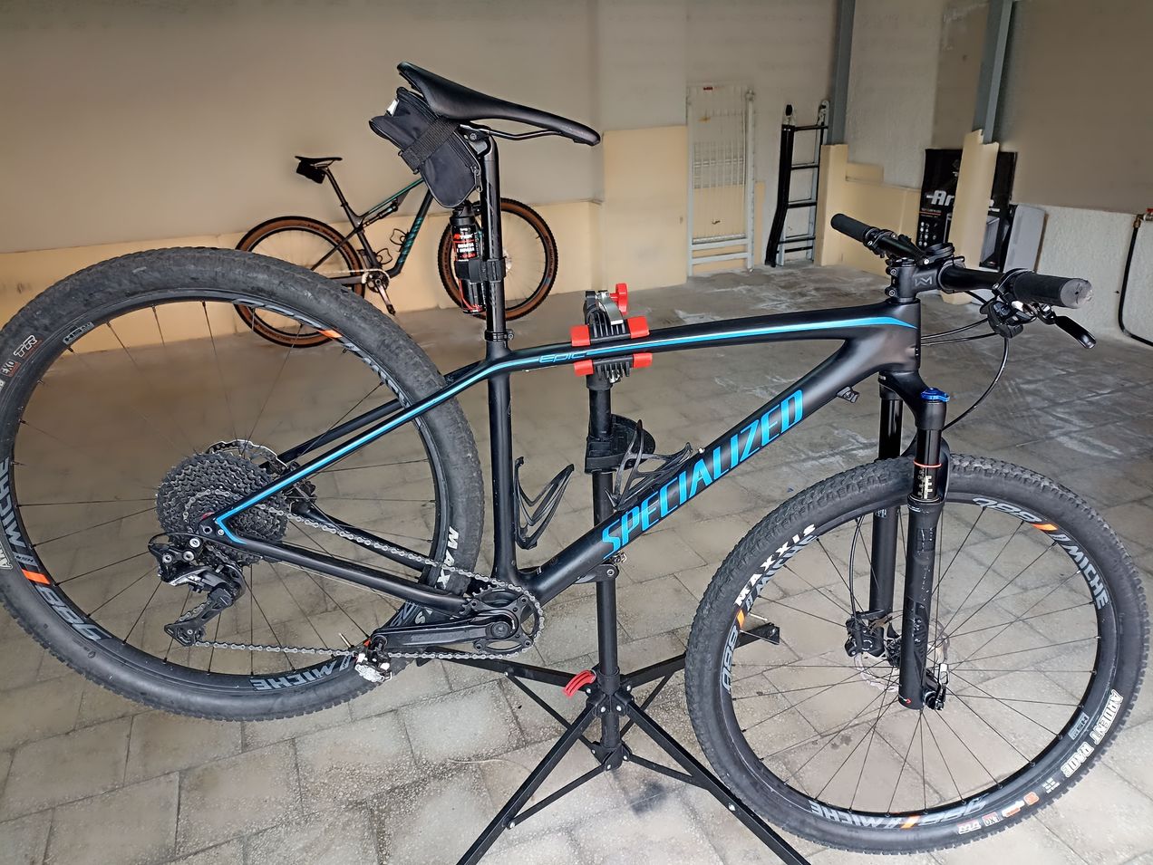 Specialized Epic Comp CARBON XT