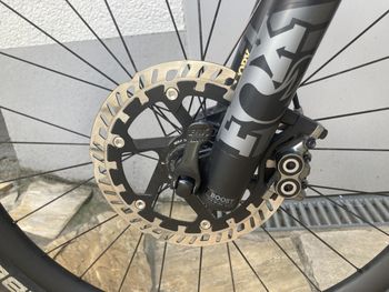 Used Canyon Spectral CFR 9.0 SL 2020 Mountainbike — image 6 of 9