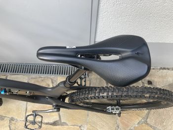 Used Canyon Spectral CFR 9.0 SL 2020 Mountainbike — image 9 of 9