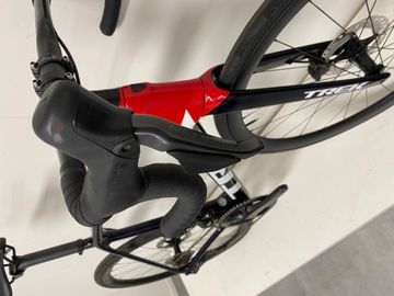Trek Émonda SLR 7 2022 2022 Road & Gravel usato, Blu — immagine 4 di 8