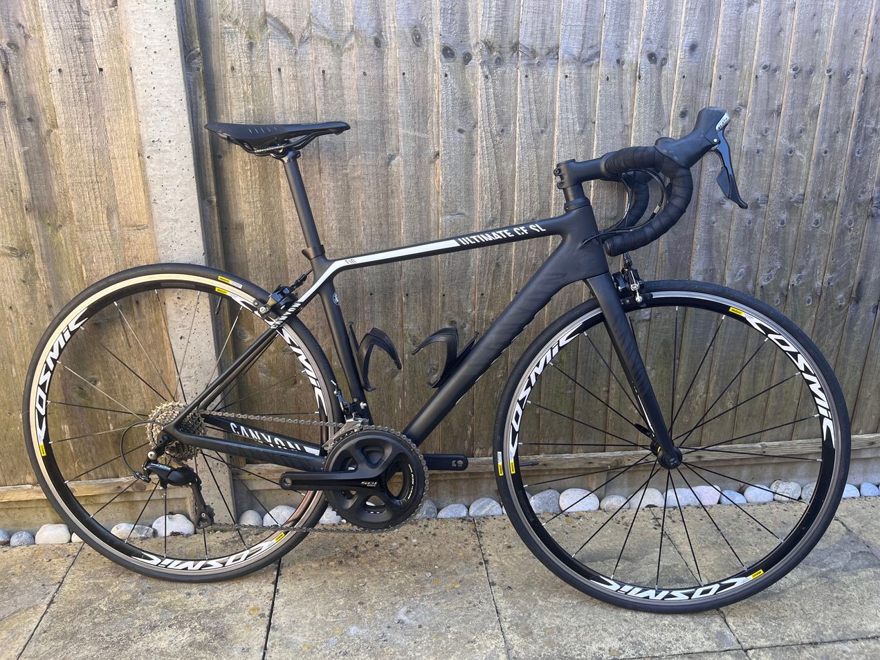 Canyon Ultimate CF SL 7.0 used in XS | buycycle USA