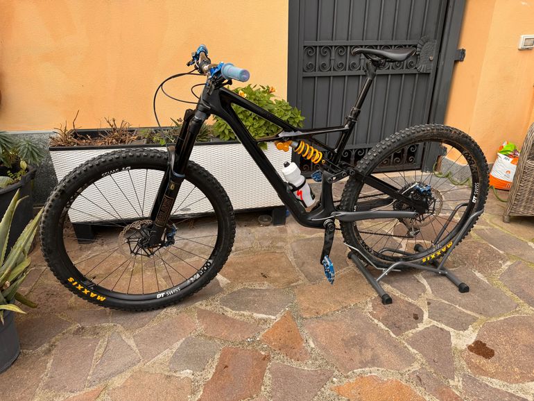 Specialized S Works Enduro 29 6Fattie used in L buycycle Greece