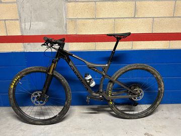 Gebrauchtes Orbea OIZ M10 TR 2021 2021 MTB