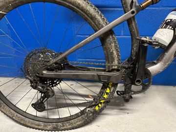 Używany Orbea OIZ M10 TR 2021 2021 Mountainbike — zdjęcie 3 z 3
