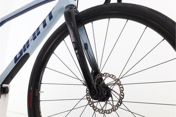 Used Giant Revolt Advanced 3 Road & Gravel, Black — image 5 of 9