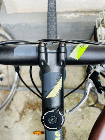 Used CUBE CROSS RACE Pro 2019 2019 Road & Gravel — image 9 of 10