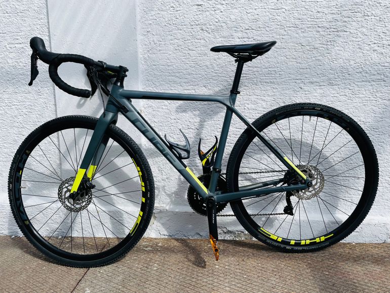Used CUBE CROSS RACE Pro 2019 2019 Road & Gravel — image 1 of 10