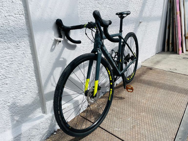 Used CUBE CROSS RACE Pro 2019 2019 Road & Gravel — image 4 of 10