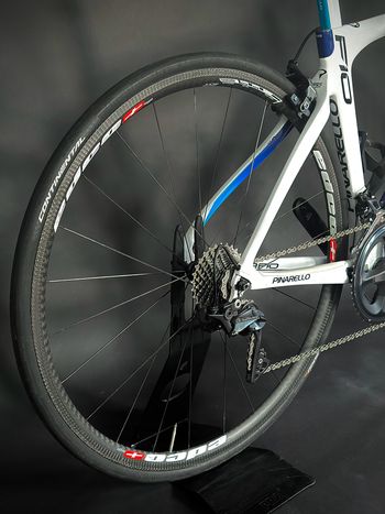 Used Pinarello DOGMA F10 2020 Road & Gravel, White — image 5 of 11