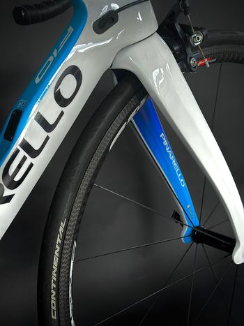 Used Pinarello DOGMA F10 2020 Road & Gravel, White — image 8 of 11