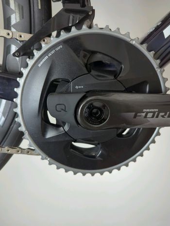Used Trek Émonda SLR 7 eTap 2022 2022 Road & Gravel, Red — image 4 of 9
