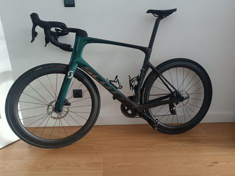 Used Scott Foil 10 2021 2021 Road & Gravel — image 2 of 22