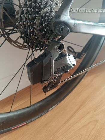Used Scott Foil 10 2021 2021 Road & Gravel — image 15 of 22