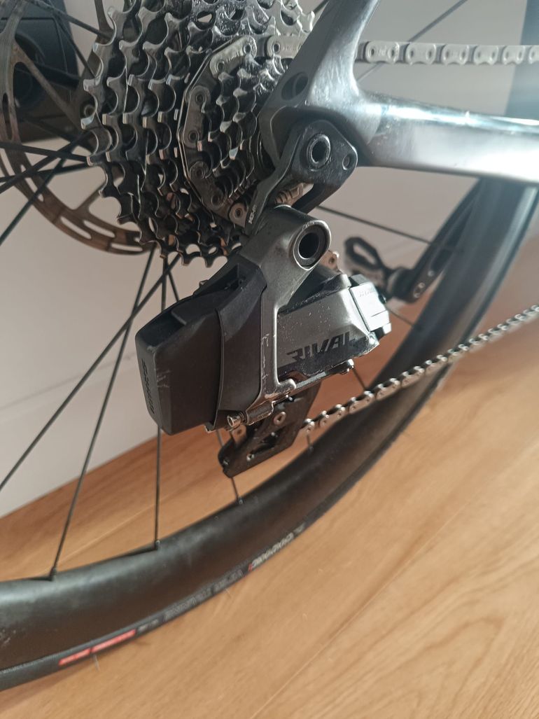 Used Scott Foil 10 2021 2021 Road & Gravel — image 15 of 22