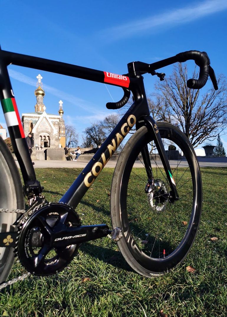 Used Colnago V3RS UAE EMIRATES GOLD/DURA-ACE 12s DI2/Enve 4.5/size 52S=55/56 2022 Road & Gravel, Black — image 9 of 9