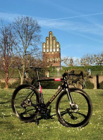 Used Colnago V3RS UAE EMIRATES GOLD/DURA-ACE 12s DI2/Enve 4.5/size 52S=55/56 2022 Road & Gravel, Black — image 4 of 9