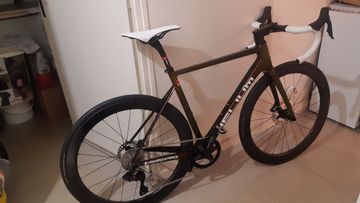 Used x HELIUM PROTEAM 2023 Road & Gravel, Green — image 2 of 9