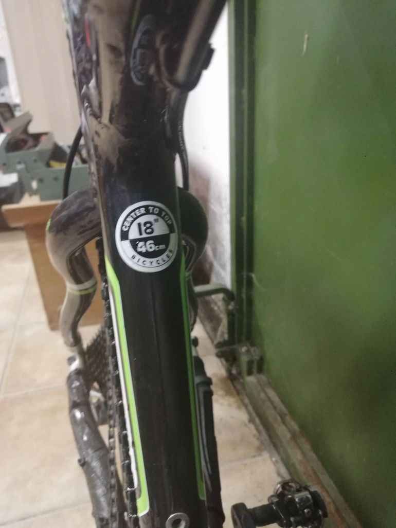 Used Merida FLX 1000  FULL CARBON  18"  46 CM 2012 Mountainbike, Black — image 11 of 25