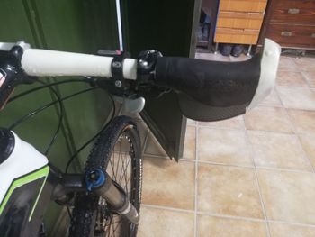 Used Merida FLX 1000  FULL CARBON  18"  46 CM 2012 Mountainbike, Black — image 16 of 25