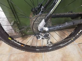 Used Merida FLX 1000  FULL CARBON  18"  46 CM 2012 Mountainbike, Black — image 9 of 25
