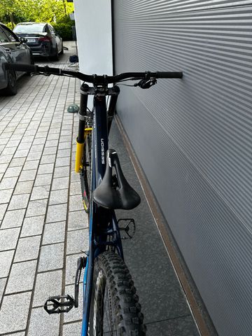 Used Trek Session 9.9 29 2020 2020 Mountainbike, Blue, 29 — image 8 of 8