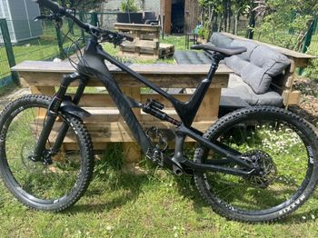 Used Canyon Spectral CF 7.0 2019 Mountainbike, Black — image 1 of 12