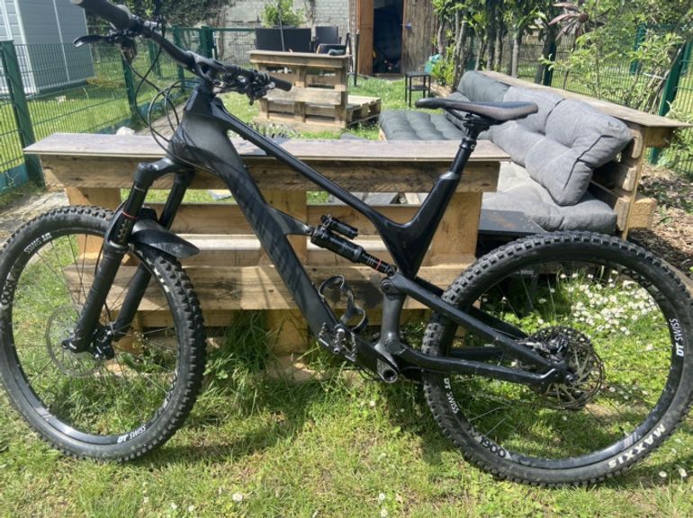 Used Canyon Spectral CF 7.0 2019 Mountainbike, Black — image 1 of 12