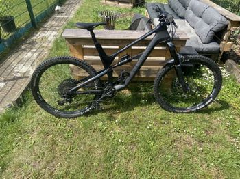 Used Canyon Spectral CF 7.0 2019 Mountainbike, Black — image 2 of 12