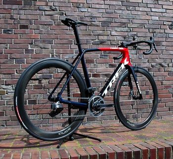 Trek - EMONDA SLR9 Project-One/Team SEGAFREDO/Sram RED AXS 12s/ROVAL RAPIDE/DUKE, 2023