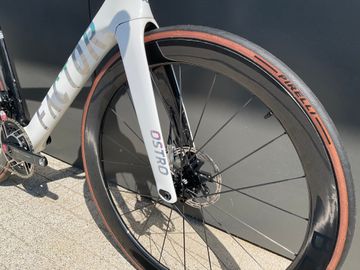 Brugt Factor OSTRO VAM - SRAM Red 2023 2023 Road & Gravel — billede 9 af 26