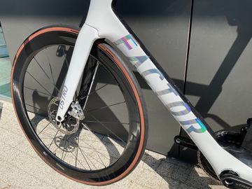 Brugt Factor OSTRO VAM - SRAM Red 2023 2023 Road & Gravel — billede 26 af 26