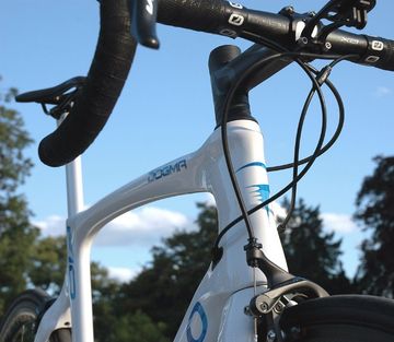 Used Pinarello DOGMA F10/Shimano ULTEGRA 8000/VISION METRON Gr. 57, 5 NEUwertig 2019 Road & Gravel, White — image 7 of 11