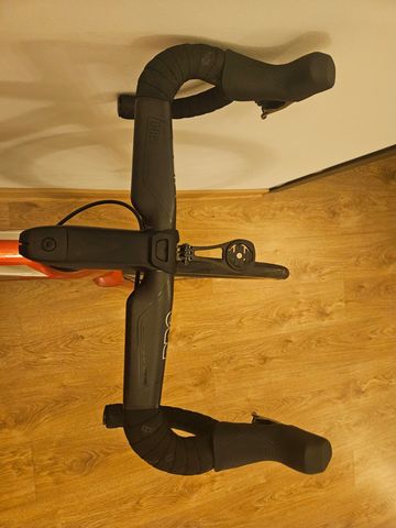 Używany BMC Teammachine SLR ONE 2023 2023 Road & Gravel — zdjęcie 6 z 11