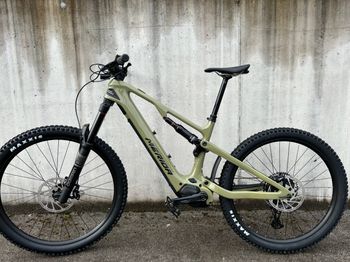 Used Merida eONE-SIXTY 6000 2024 2024 Mountainbike, Green, 27.5 — image 1 of 7