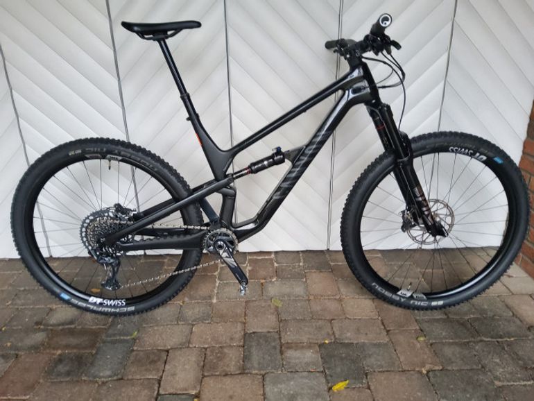 Used Canyon Spectral 29 CF 9 2021 Mountainbike, Black — image 1 of 17