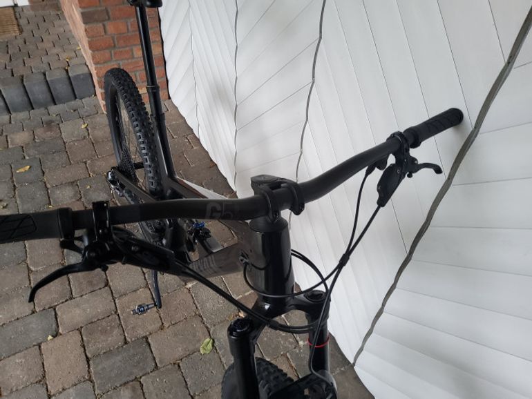 Used Canyon Spectral 29 CF 9 2021 Mountainbike, Black — image 9 of 17