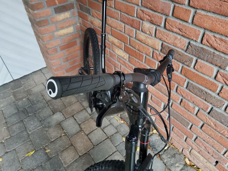 Used Canyon Spectral 29 CF 9 2021 Mountainbike, Black — image 17 of 17