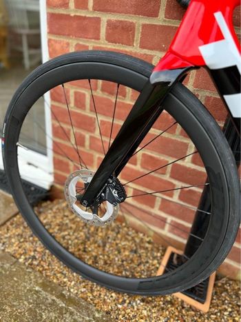 Used Trek Emonda SL6 Pro 2023 - 56 Cm - Shimano Ultergra Di2 2023 Road & Gravel, Red — image 4 of 4