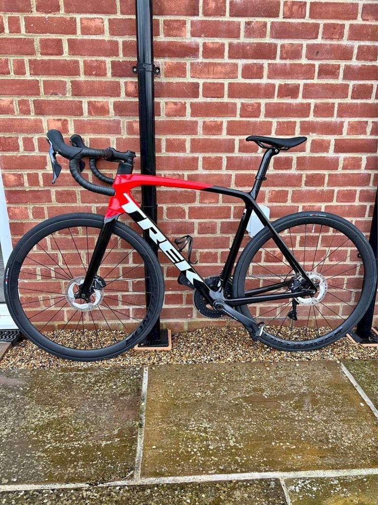 Used Trek Emonda SL6 Pro 2023 - 56 Cm - Shimano Ultergra Di2 2023 Road & Gravel, Red — image 2 of 4